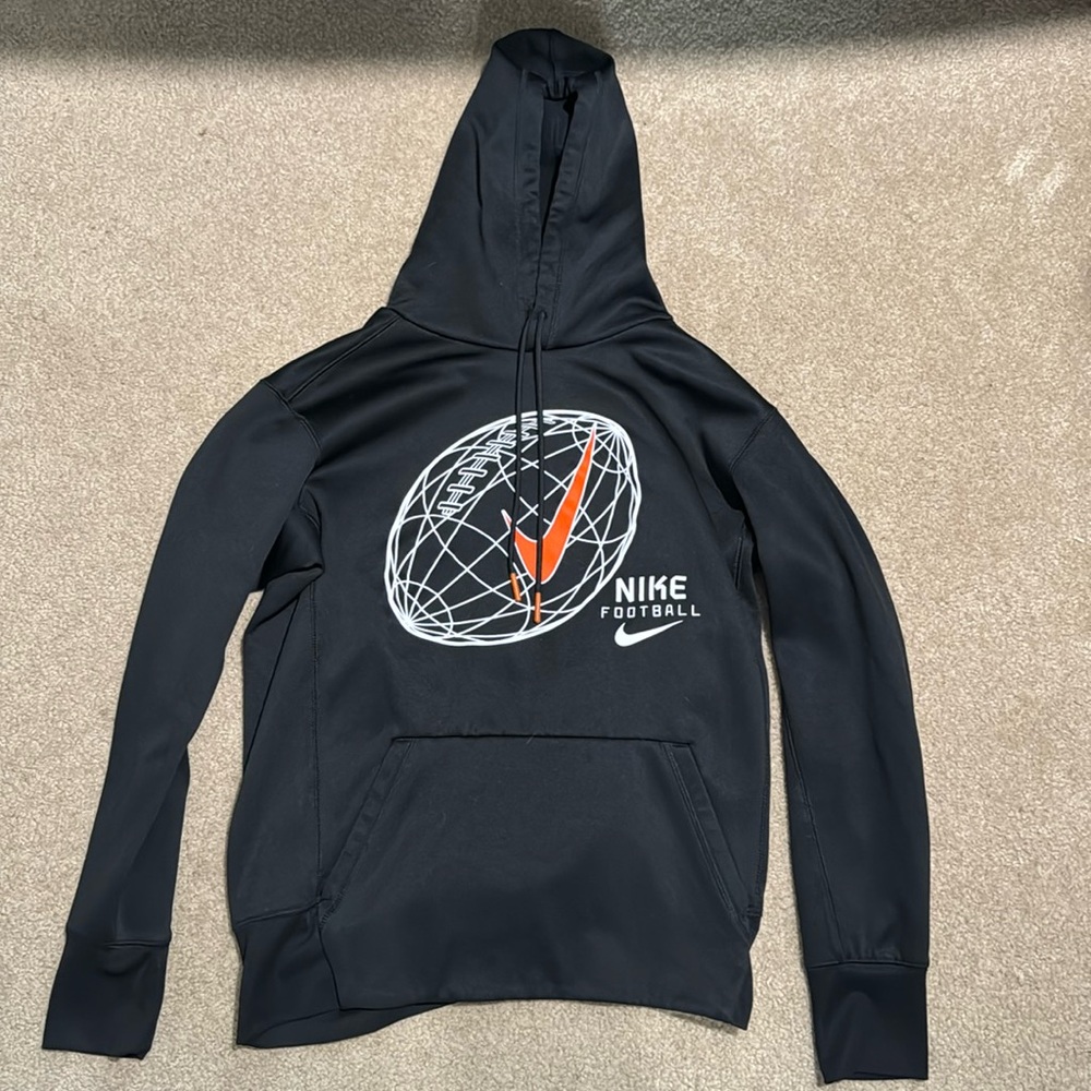 Nike sweatshirt